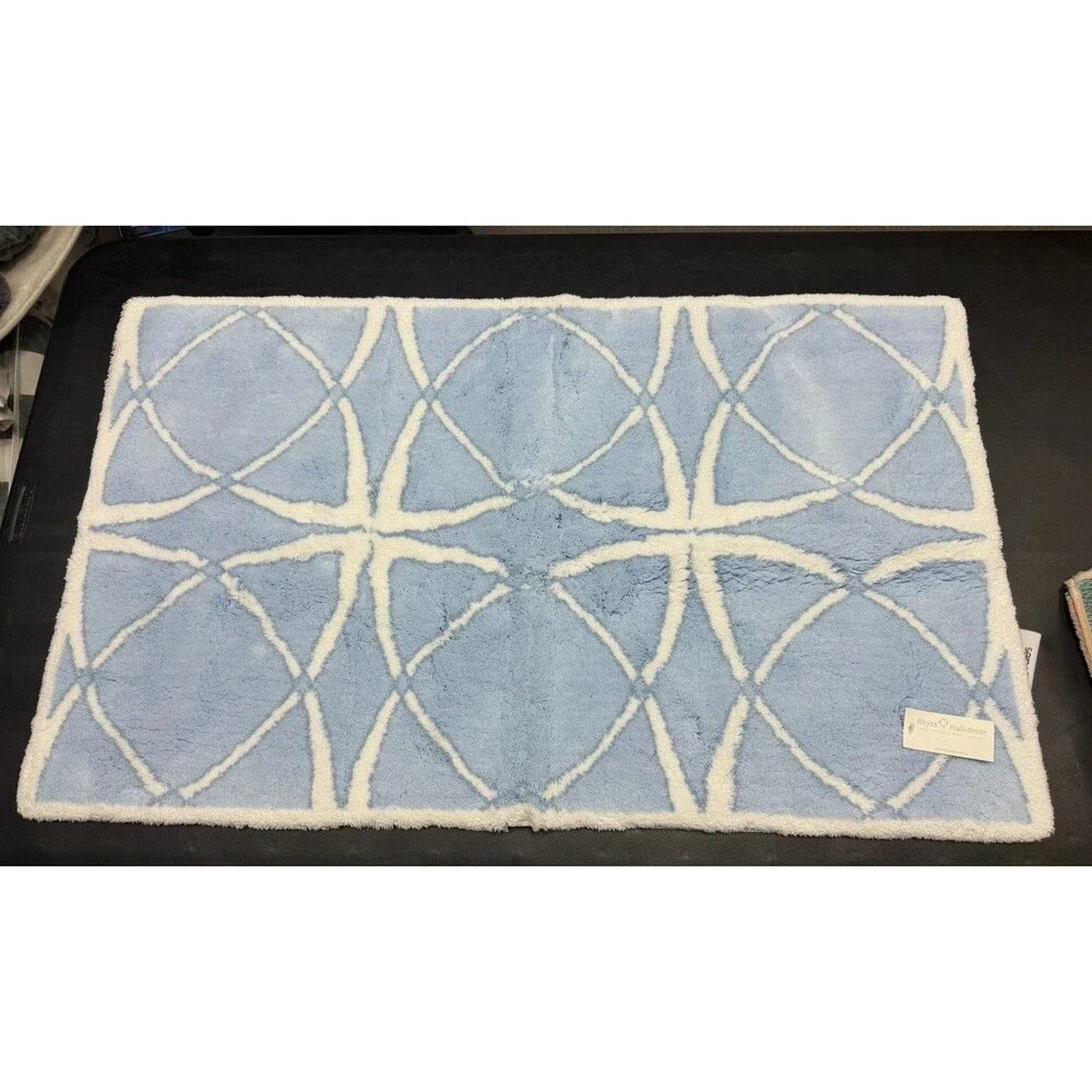 Abyss & Habidecor Bloomingdale’s Collector Bath Rug NWT Blue White Luxury Bistro